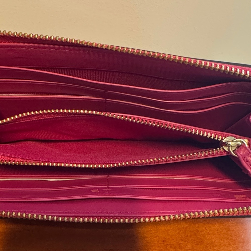 Coach Fuchsia Wallet - Picture 5 of 12